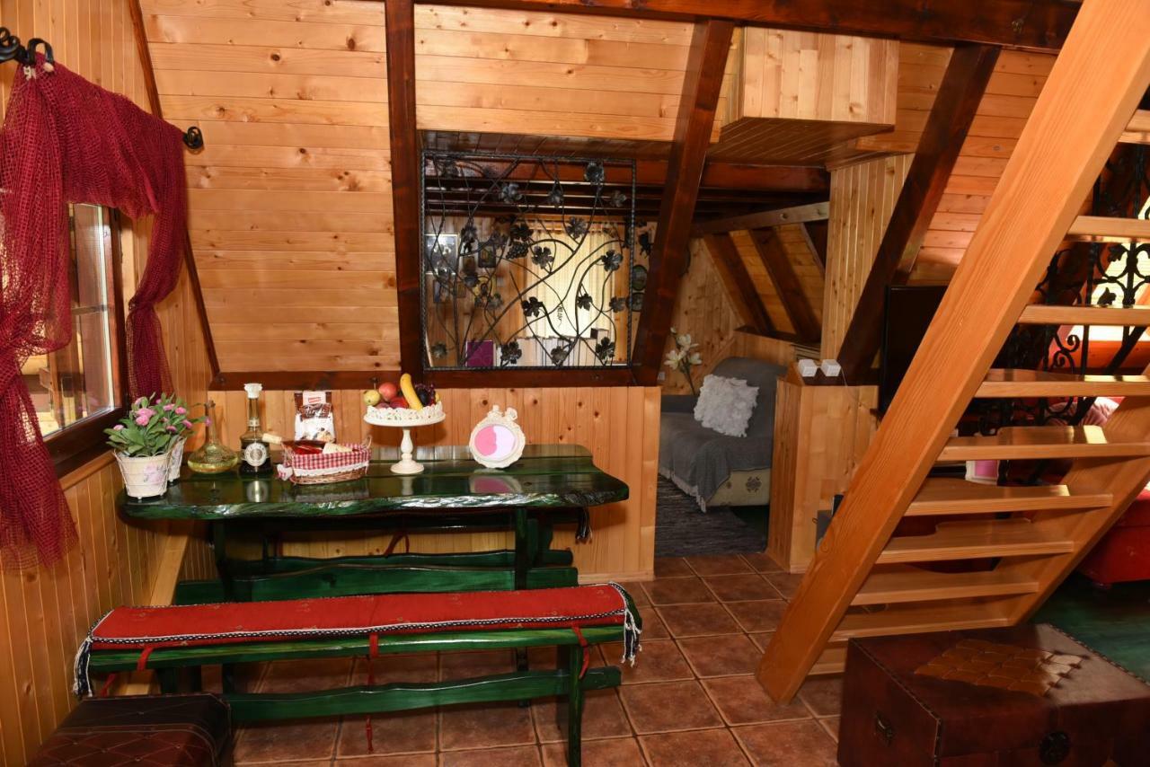 Visnjin Dom Villa Divcibare Ngoại thất bức ảnh